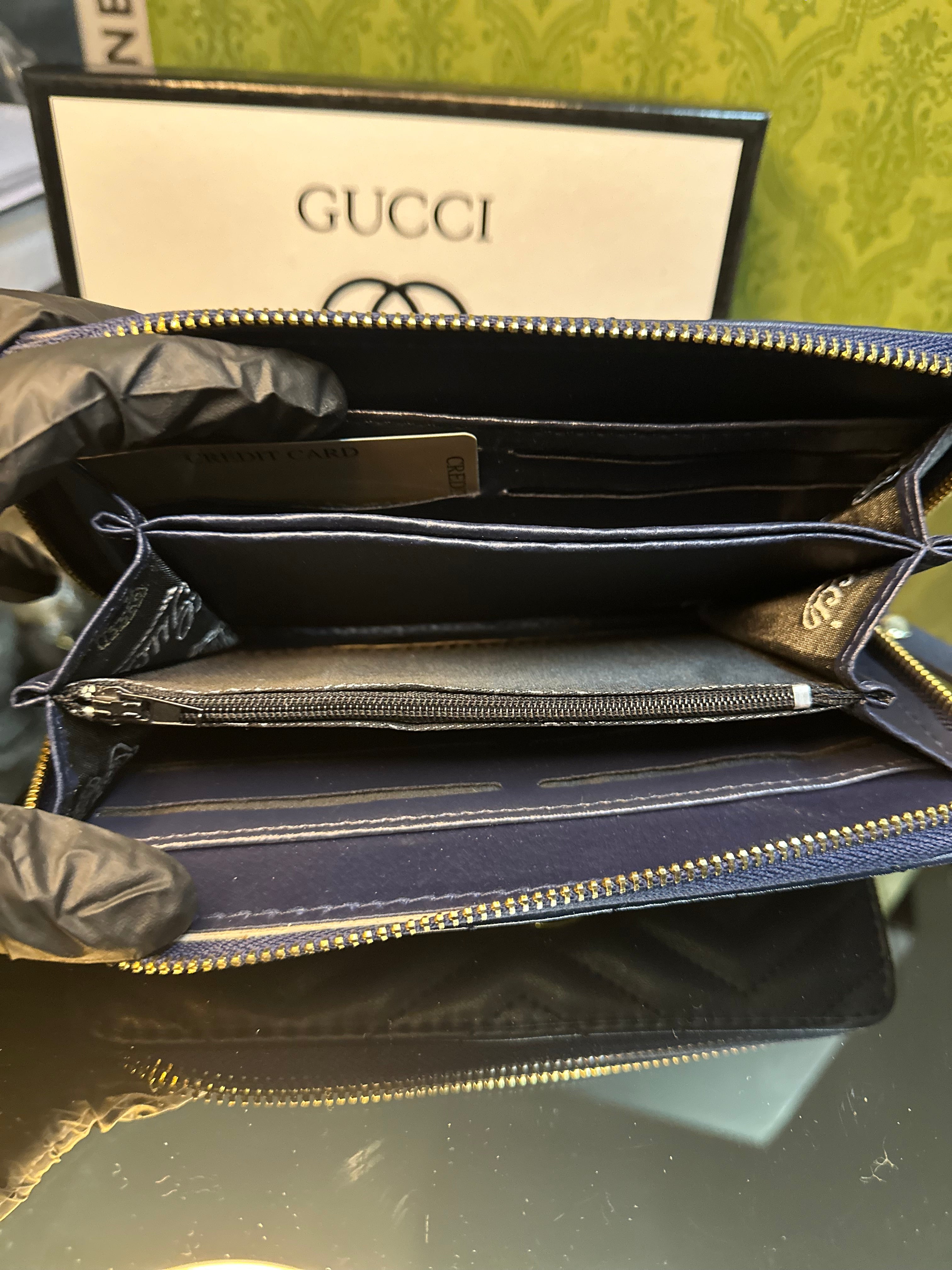 Gucci μπλε
