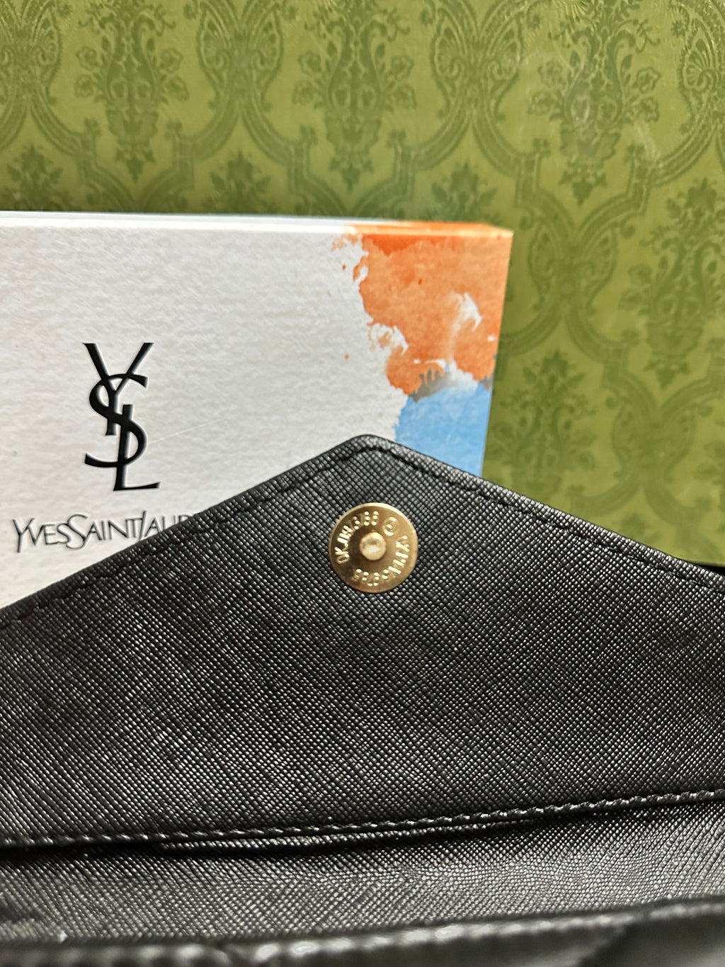 YSL μαυρο