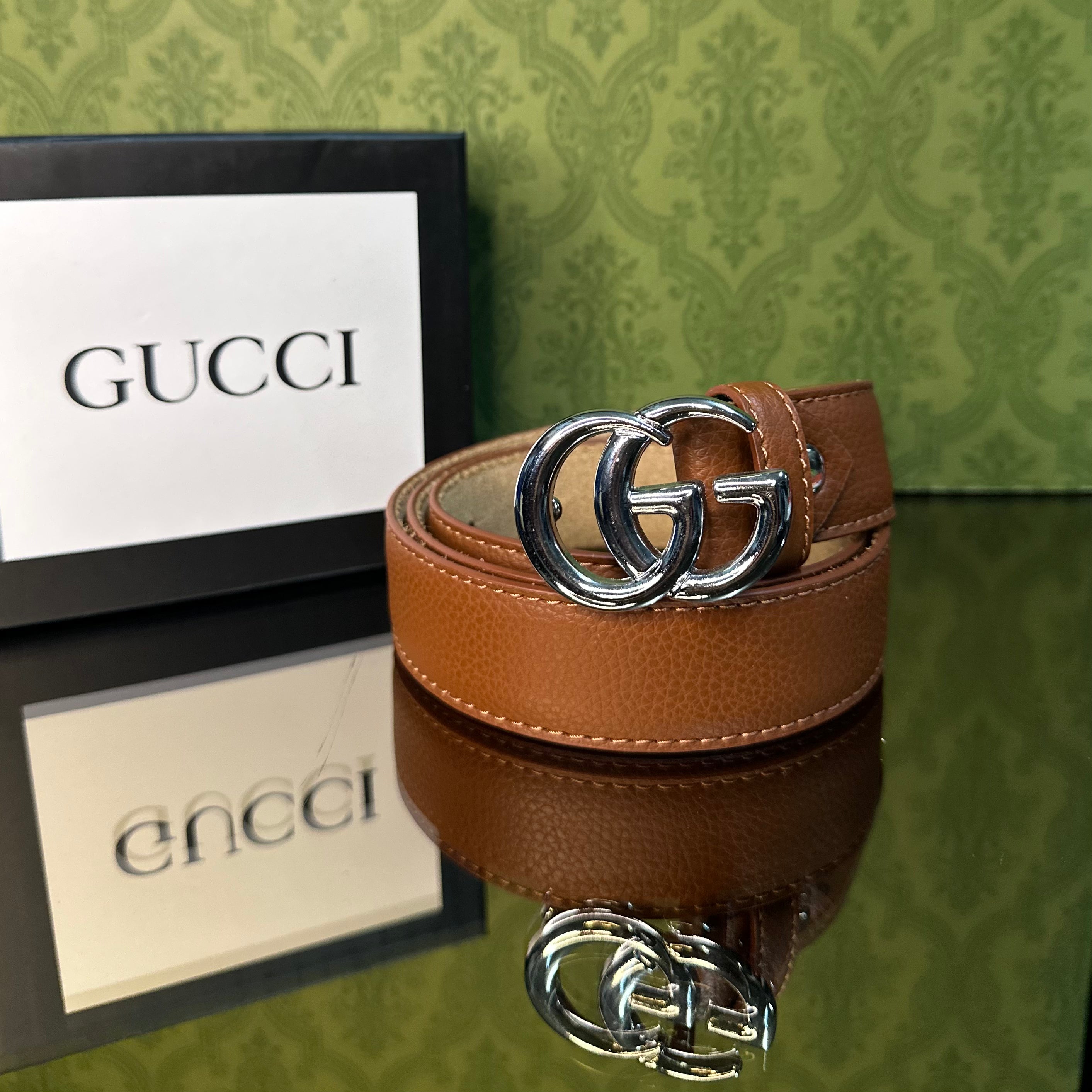 Gucci Ζώνη δερμάτινη ￼￼ταμπα